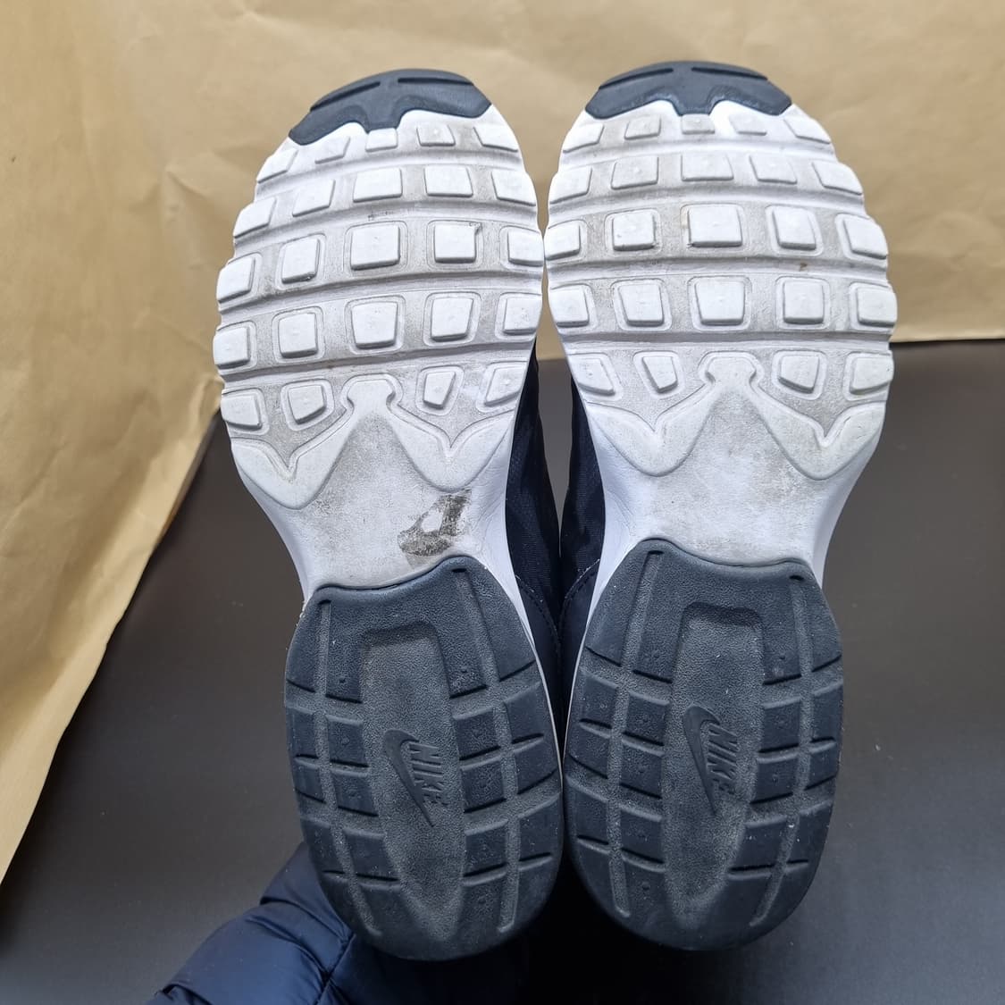 나이키 에어맥스 VG-R 운동화 275 상품이미지3