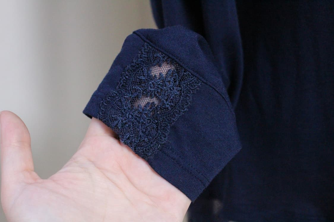 액시즈팜 갸루 레이스 셔링 플라워 큐빅 긴팔 티셔츠 상품이미지4