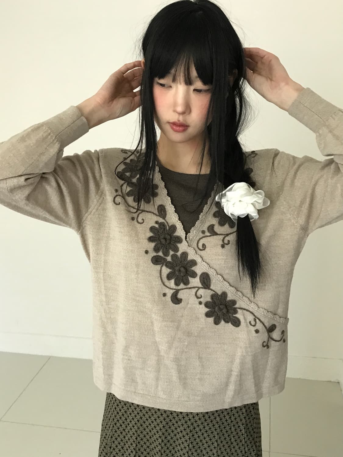 Lace v wrap 2way top cardigan 상품이미지3