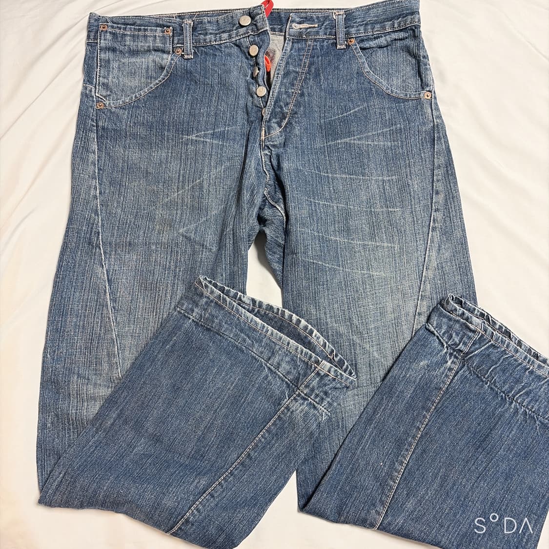 디젤 인더스트리 커브드 데님팬츠 34 상품이미지1