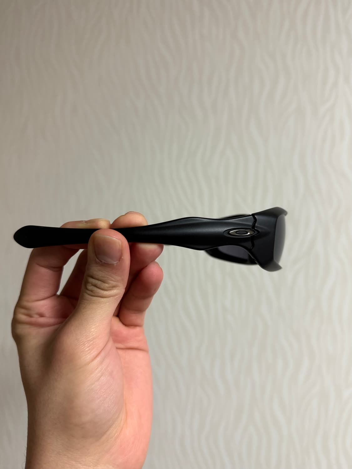 오클리 몬스터 펍 매트 블랙 상품이미지2