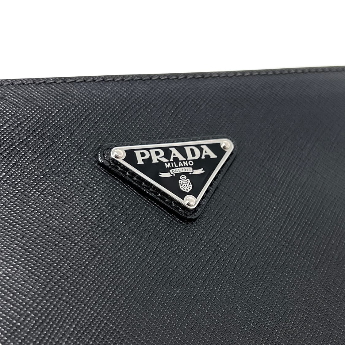 프라다 사피아노 삼각로고 클러치백 블랙 상품이미지5