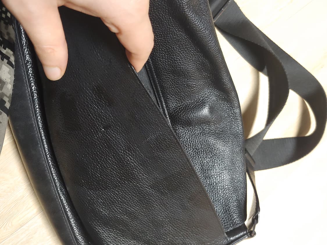 캘빈 클라인 전체 가죽 메일백 상품이미지7