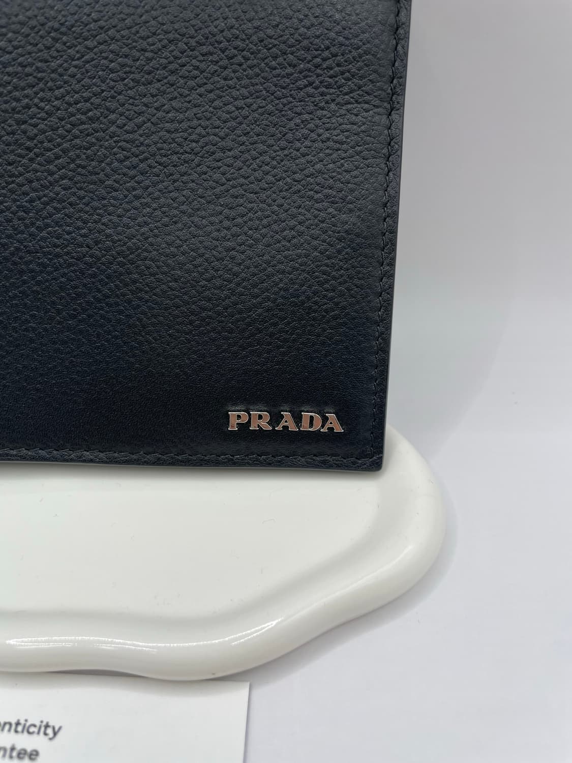 프라다 비텔로 메탈 로고 반지갑 블랙 상품이미지2