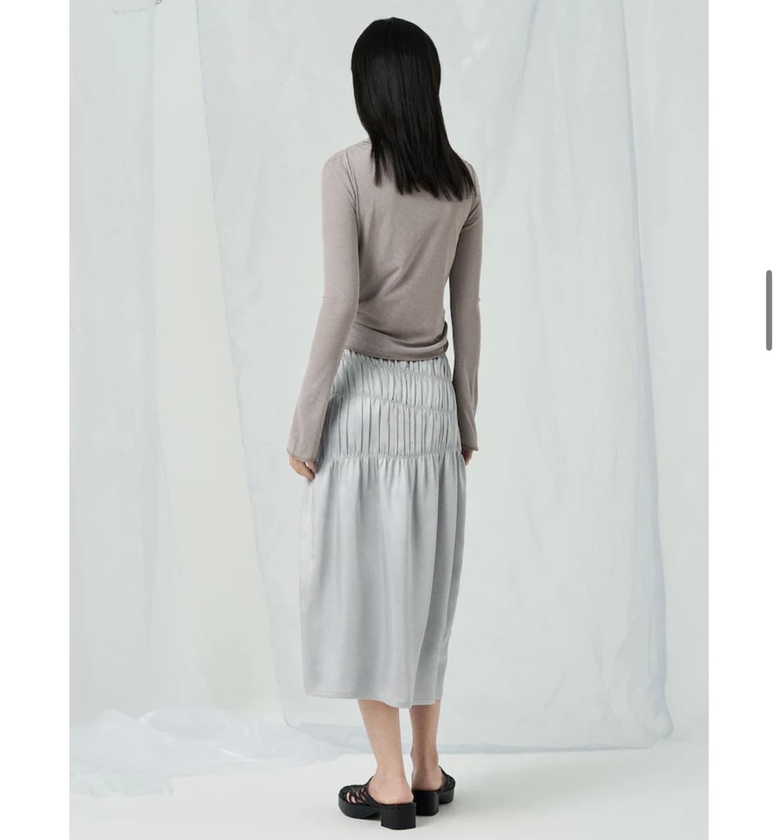 앙개 anggae 새틴 개더롱 스커트(블랙) 상품이미지3