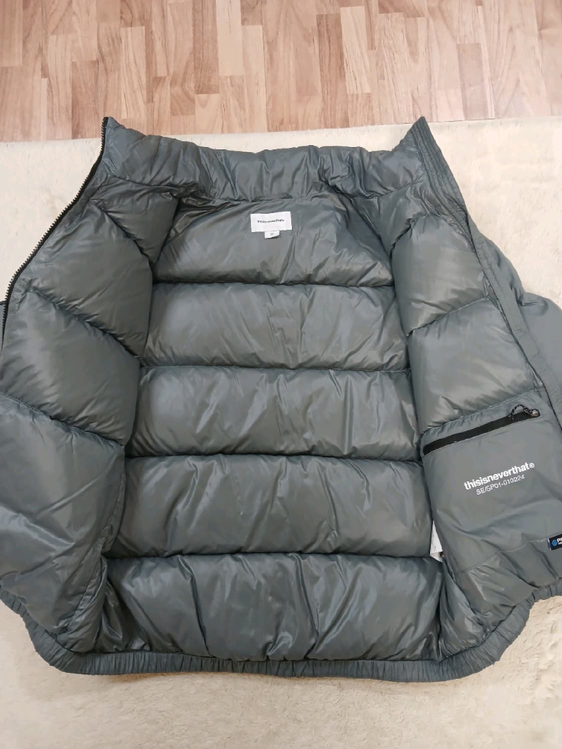 디스이즈네버댓 퍼텍스퀀텀 패딩 M 상품이미지6