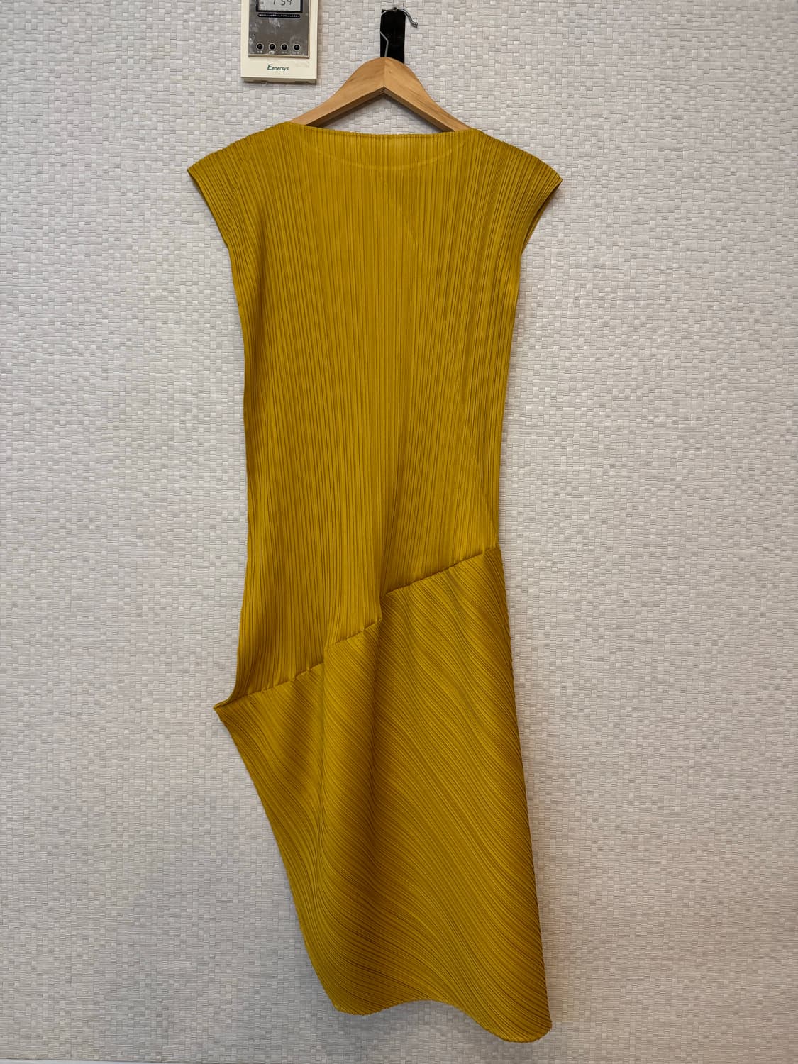 플리츠플리즈 리프 원피스 머스터드 상품이미지3