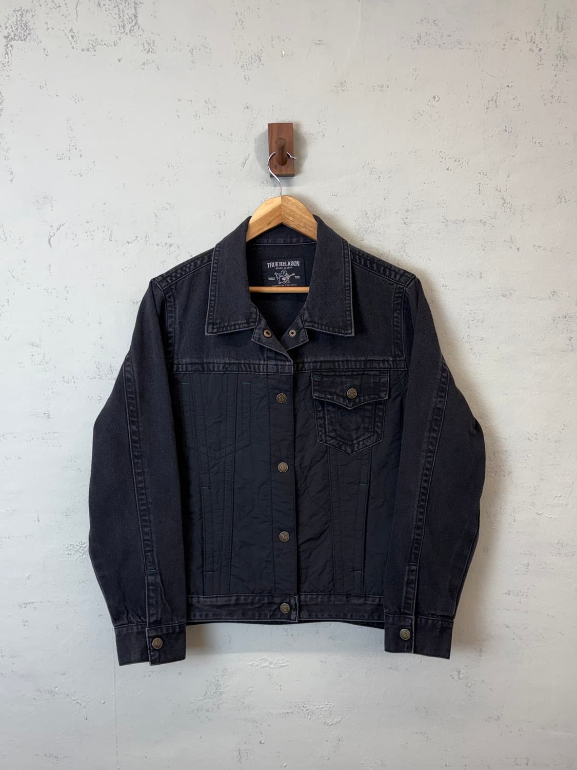 트루릴리전 블랙 워싱 트러커 자켓 상품이미지1