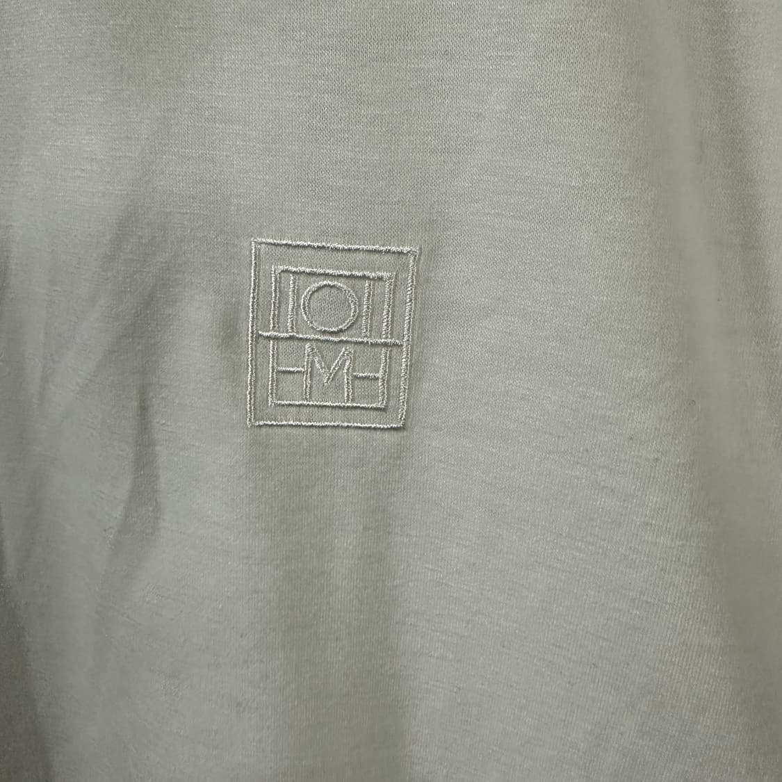 토템 커브드심 티셔츠 상품이미지3