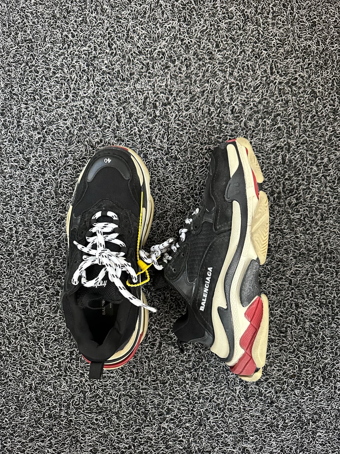 발렌시아가 트리플 S 블랙 스니커즈 40 (250) 상품이미지3