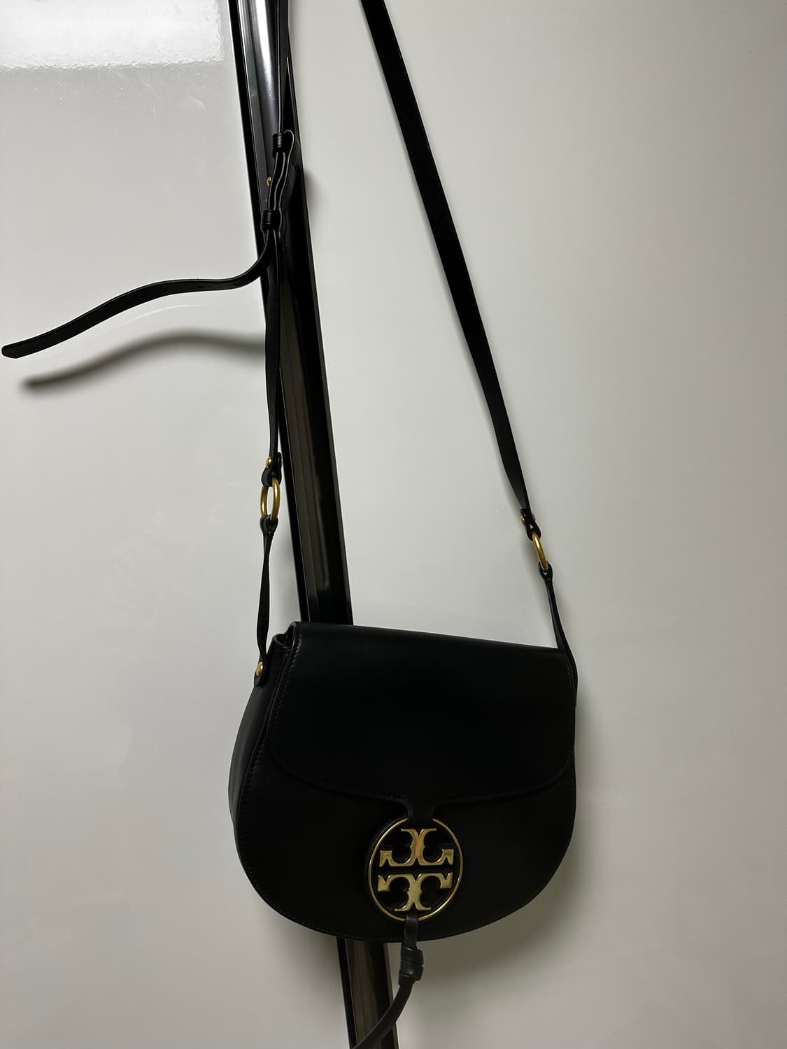 토리버치 크로스백 상품이미지1