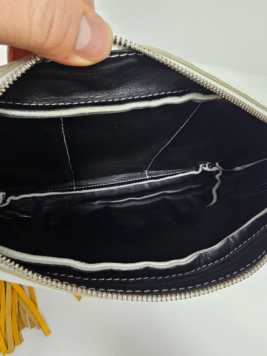 새상품 소잉바운더리×리복 콜라보 레더 바디백 상품이미지6