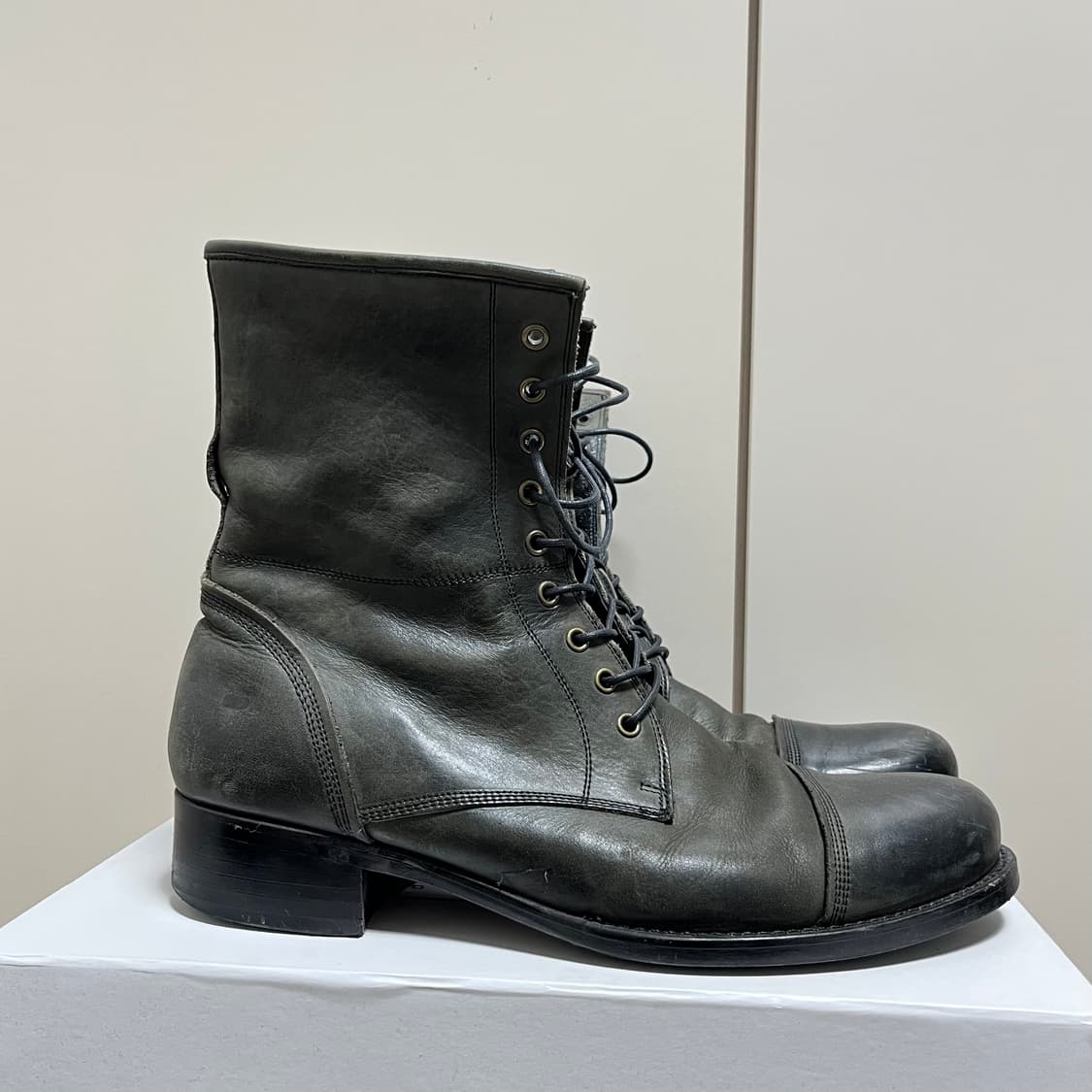 훕데두 그라데이션 레이스업 레더부츠 상품이미지4