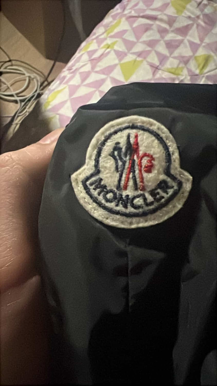 몽클레어 바람막이 상품이미지5