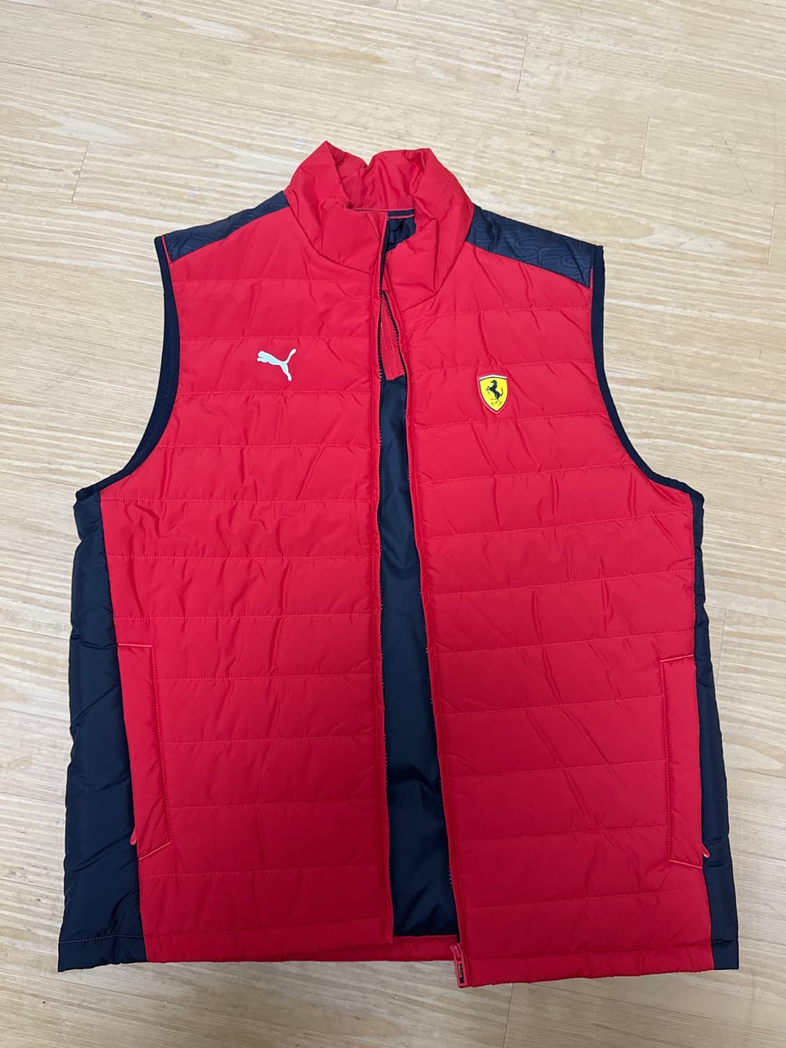 퓨마 페라리 경량패딩조끼 상품이미지1