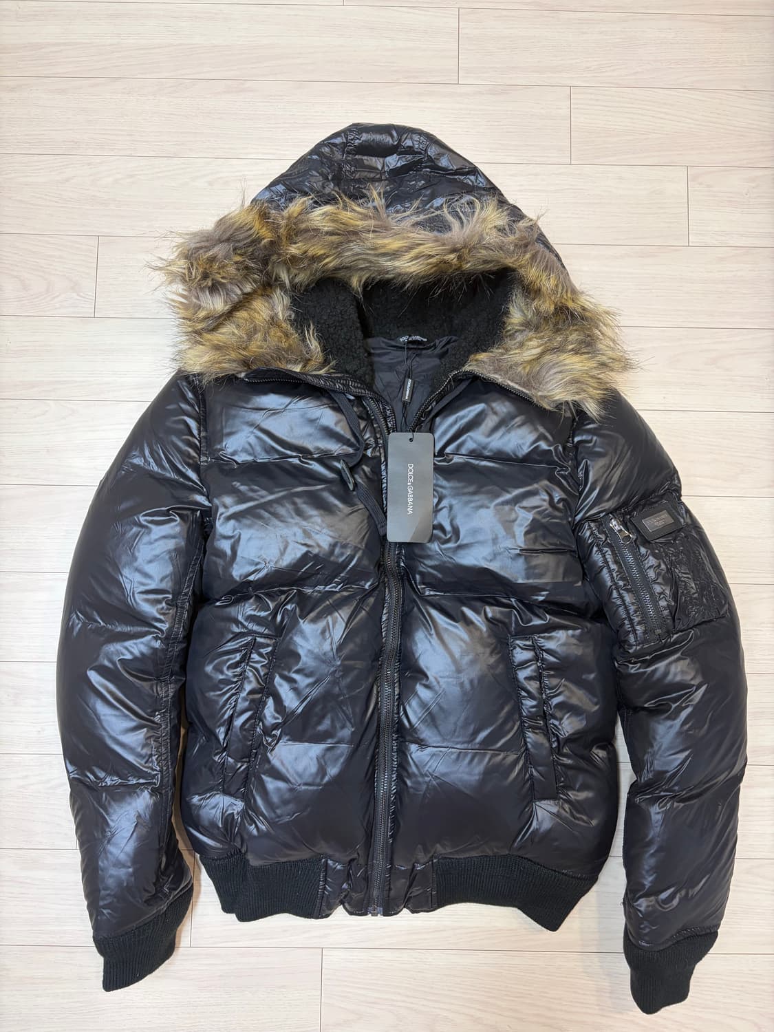 돌체앤가바나 패딩 급처 상품이미지1