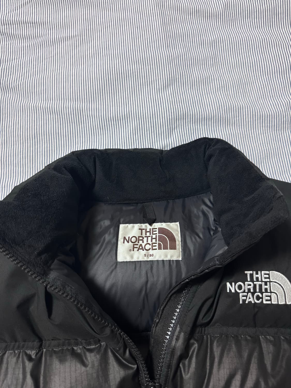 노스페이스 화이트 라벨 노벨티 눕시 RDS 다운 자켓 블랙 상품이미지4