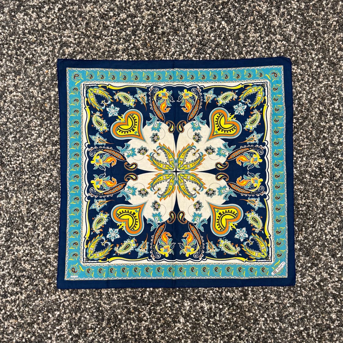 빈티지 페이즐리 반다나 (58x57cm)  상품이미지1