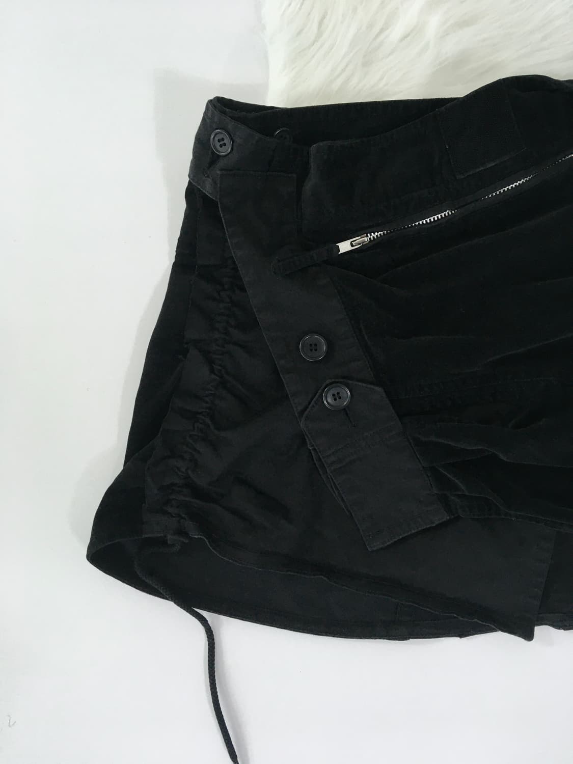 고무 프릴 패치 랩 스커트 상품이미지3