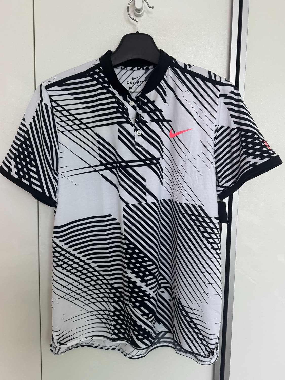 로저 페더러 2017 호주오픈 우승 유니폼 새제품 XL  상품이미지1