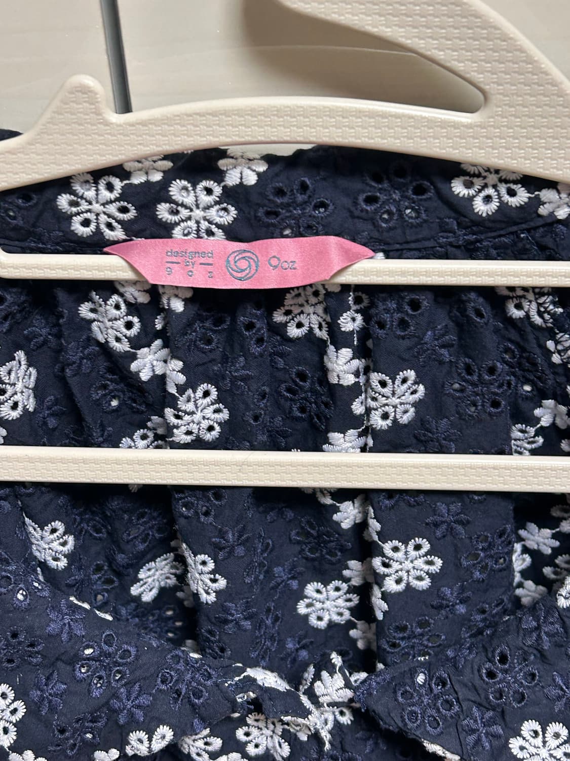 나인온스 꽃무늬 네이비 블라우스 L 상품이미지4