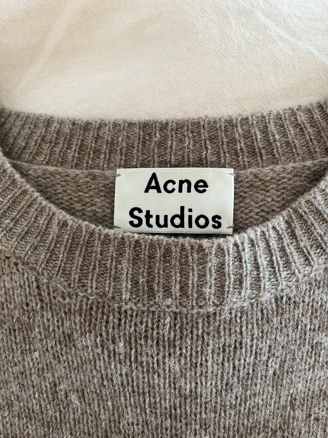 ACNE STUDIO 아크네 스튜디오 울니트 상품이미지2