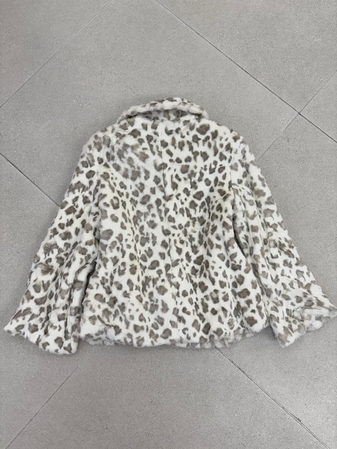 아이보리 레오파드 퍼자켓 상품이미지4