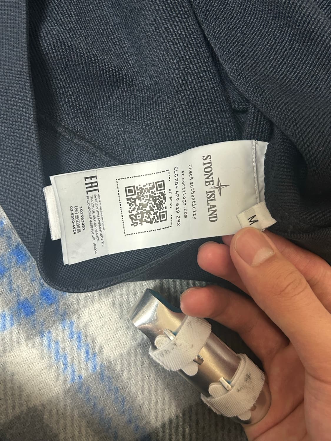 스톤아일랜드 24-25년식 네이비 맨투맨 상품이미지4