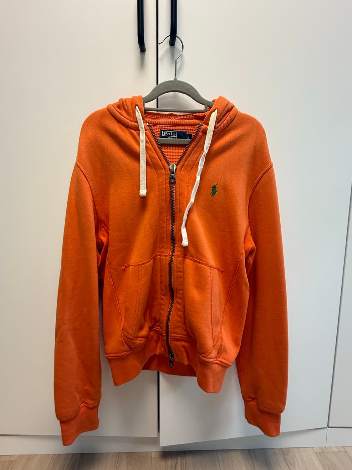 폴로 후드집업 s판매해요 상품이미지1