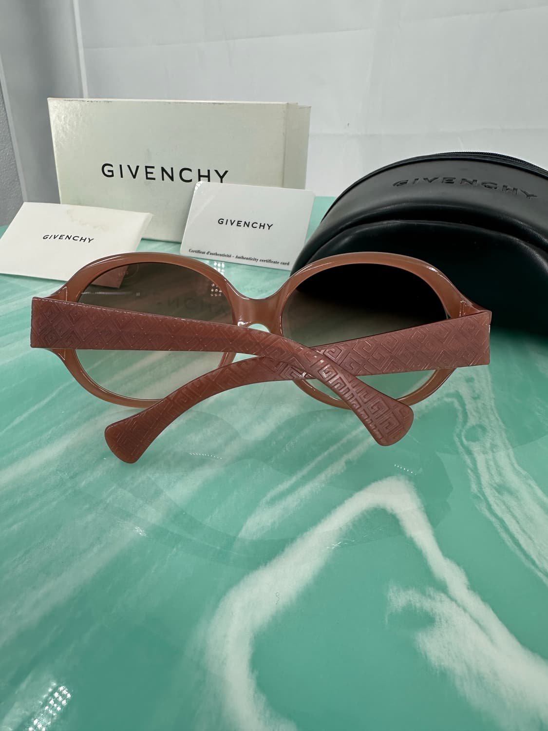 [새상품/무료배송] Made In Italy 지방시 선글라스 상품이미지5