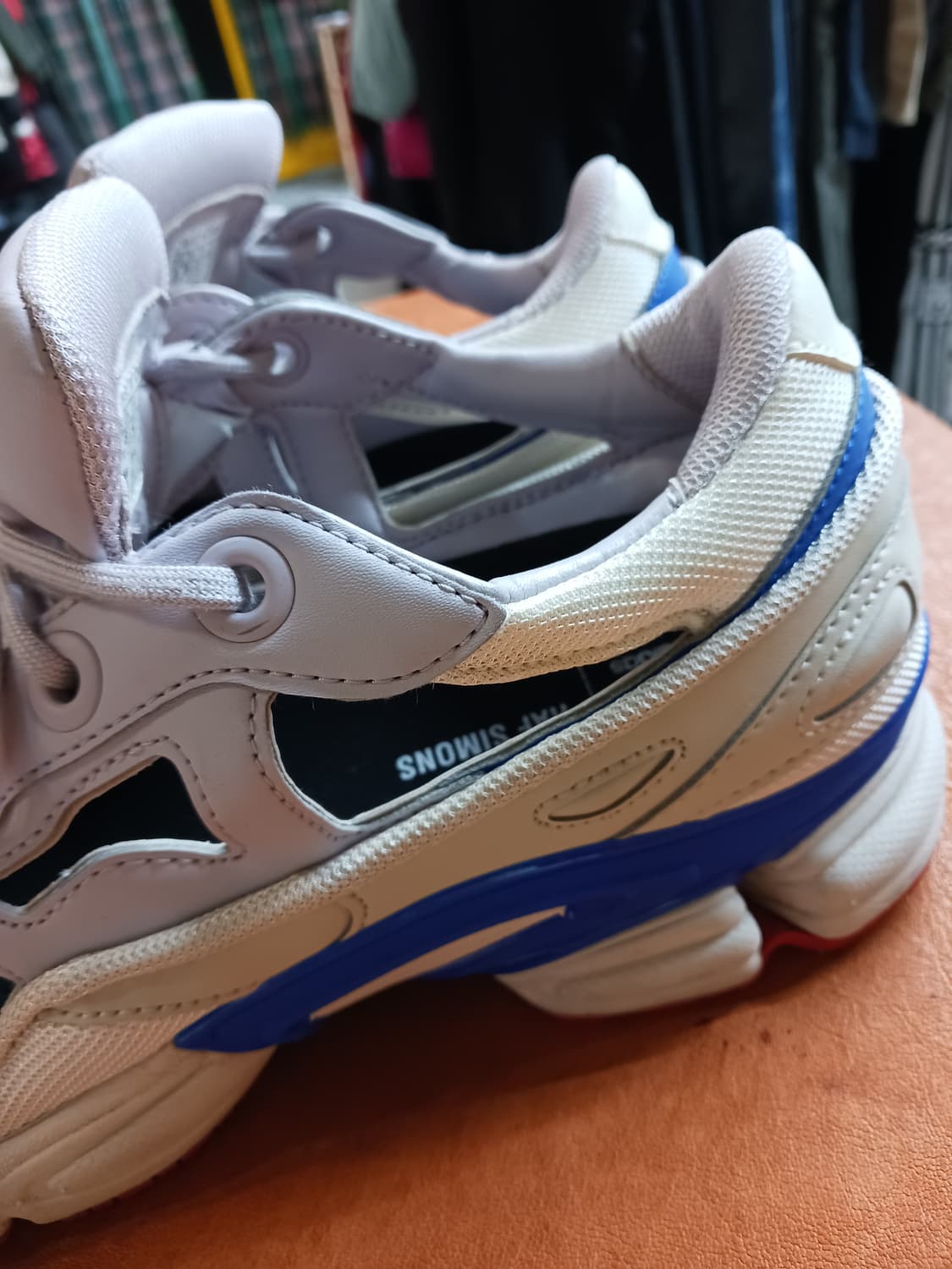 아디다스 × 라프시몬스 리플리컨트 오즈위고 상품이미지3