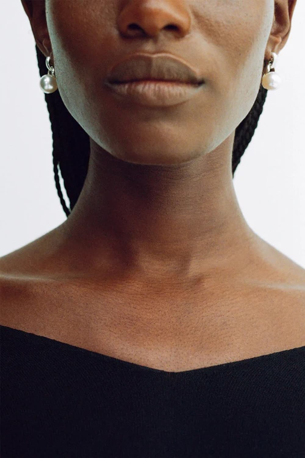 소피부하이 25fw EVERYDAY 펄 드롭 귀걸이 상품이미지4