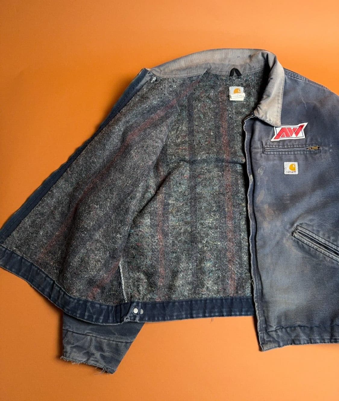 칼하트 J97 디트로이트 커스텀 자켓 블랙 상품이미지4