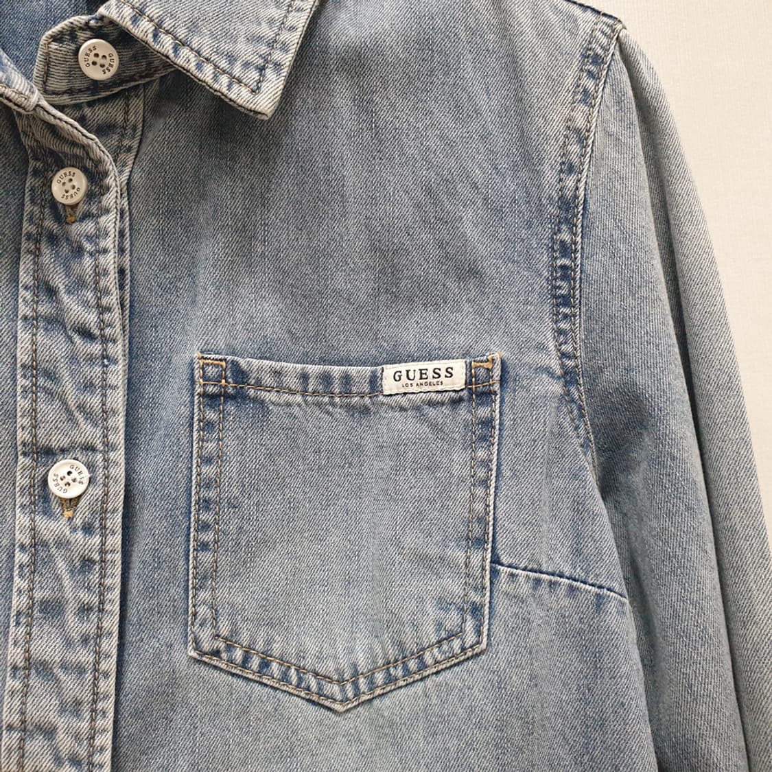 GUESS 게스 데님 셔츠 청남방 XS 상품이미지2
