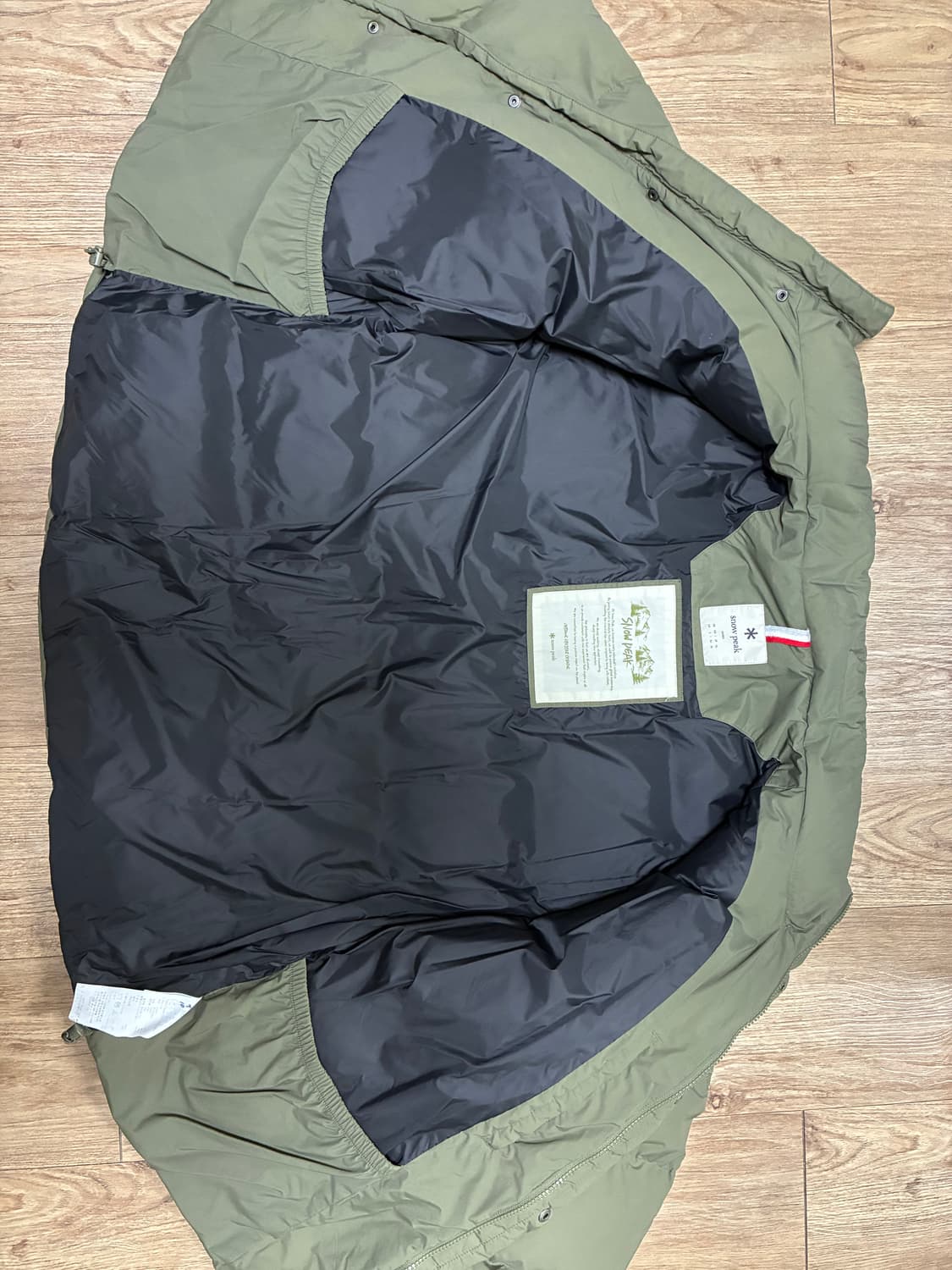 스노우피크 패딩 카키 105 사이즈 상품이미지5