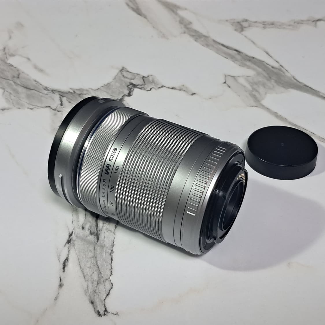 올림푸스 망원줌 렌즈 40-150mm M.Zuiko f4-5.6 상품이미지2