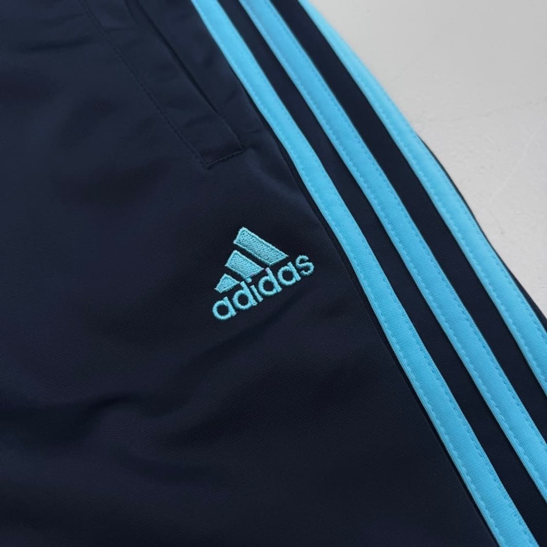 아디다스 00s 남하 삼선 올드스쿨 트랙팬츠 상품이미지3