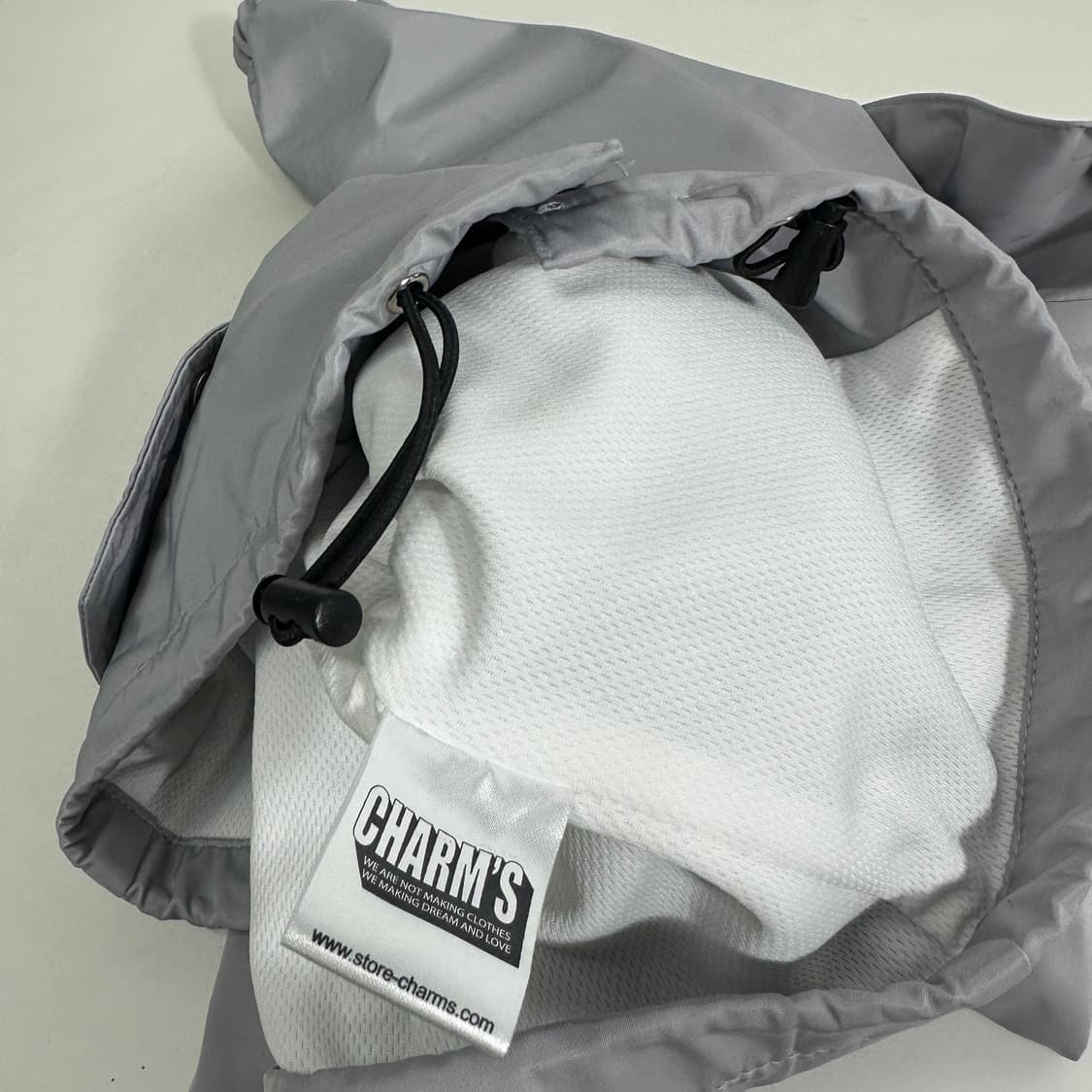 우먼FREE CHARMS 참스 그레이 백로고 크롭자켓 상품이미지5