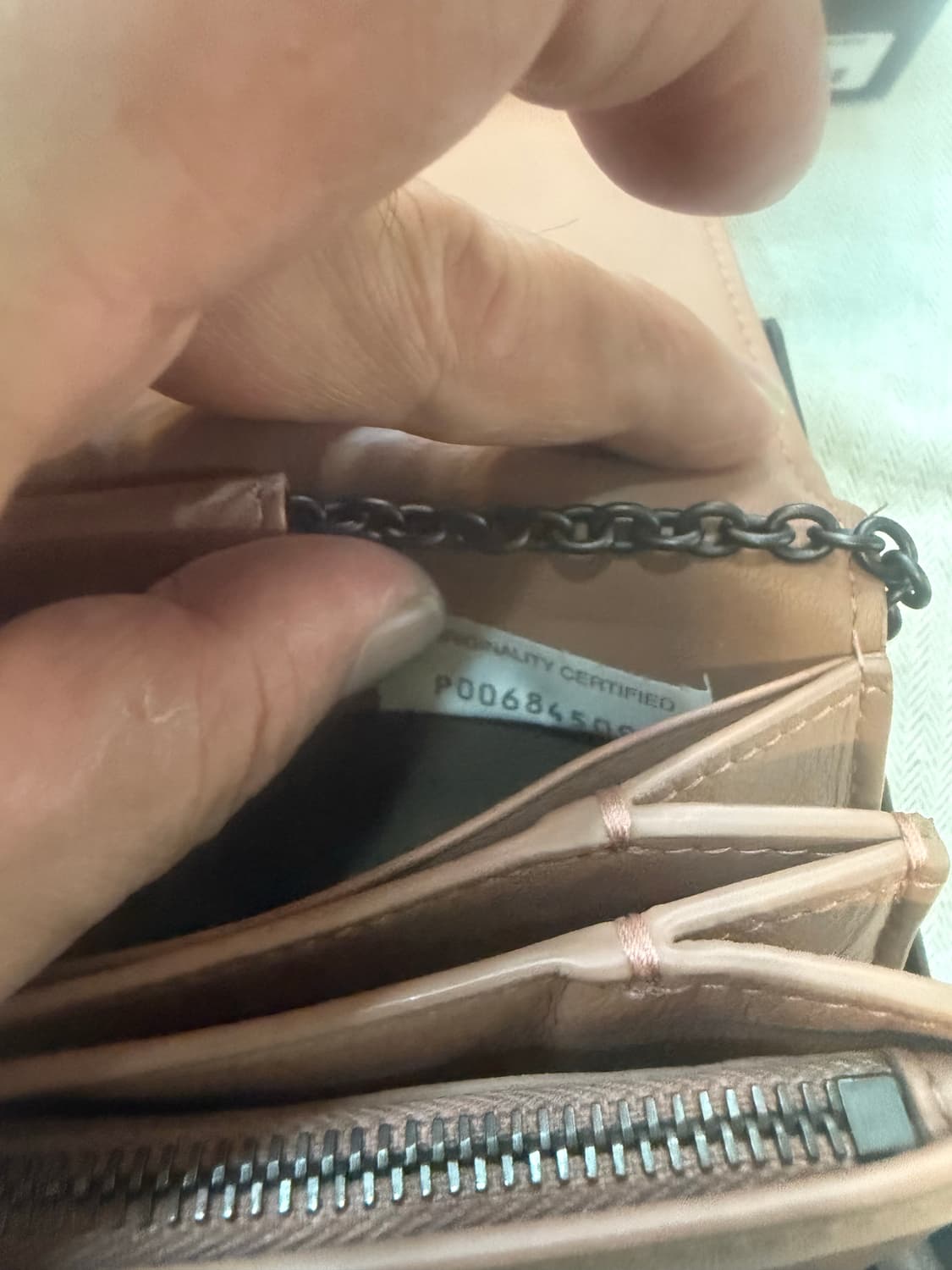 정품 보테카베네타 인트레치아토 체인 스트렙월렛백 새상품 팝니다 상품이미지6