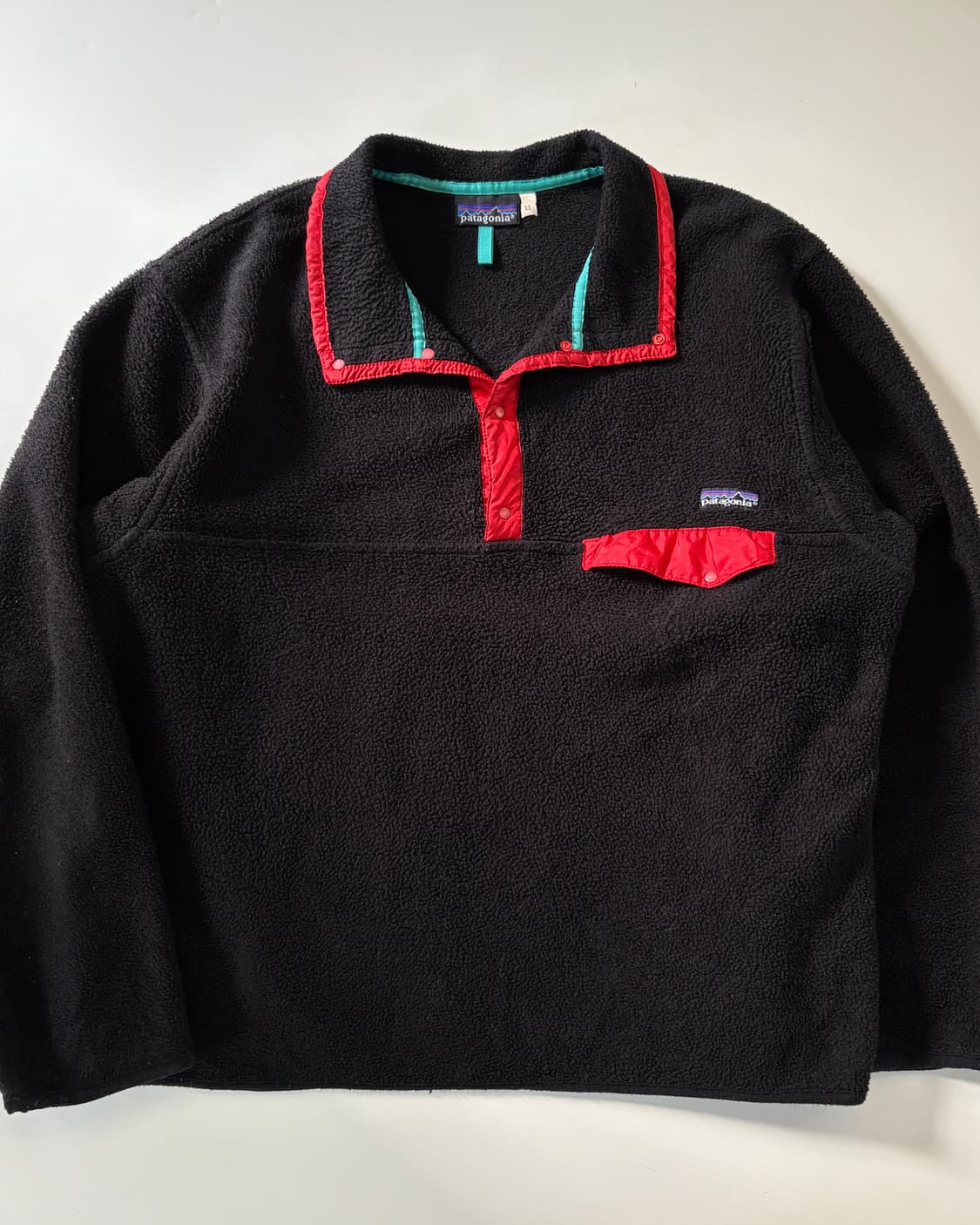 Patagonia 파타고니아 블랙컬러 신칠라 스냅 후리스 상품이미지2