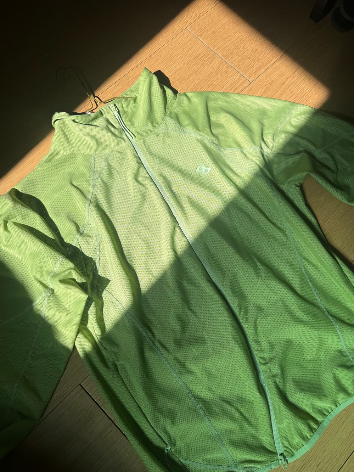 [2] 산산기어 바람막이 상품이미지1