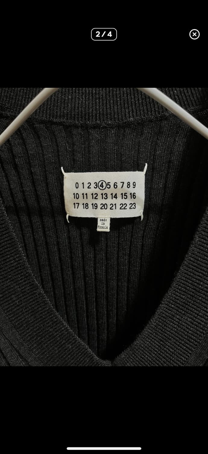 v neck knit 상품이미지1