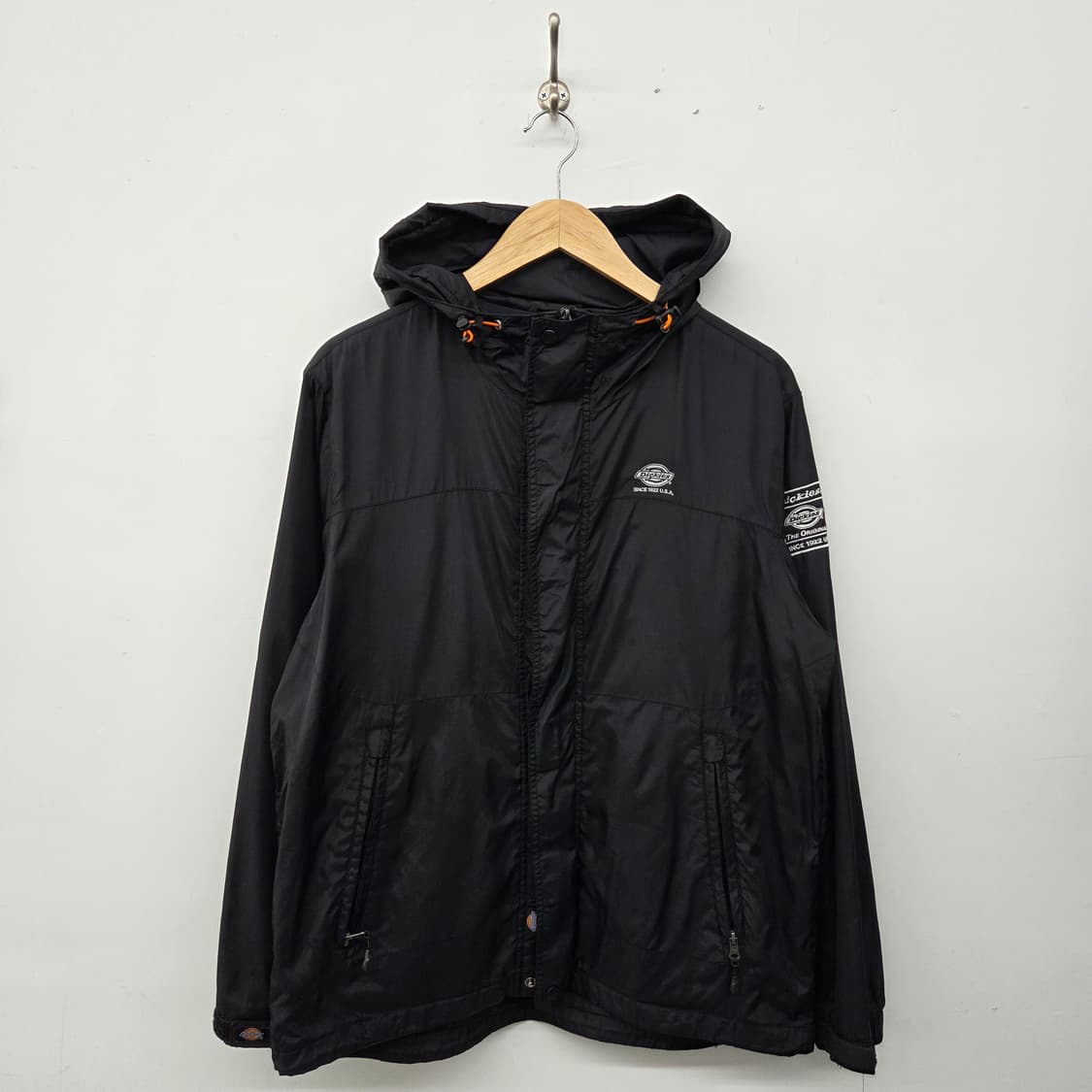 디키즈 블랙 후드 바람막이 자켓 남L 상품이미지1