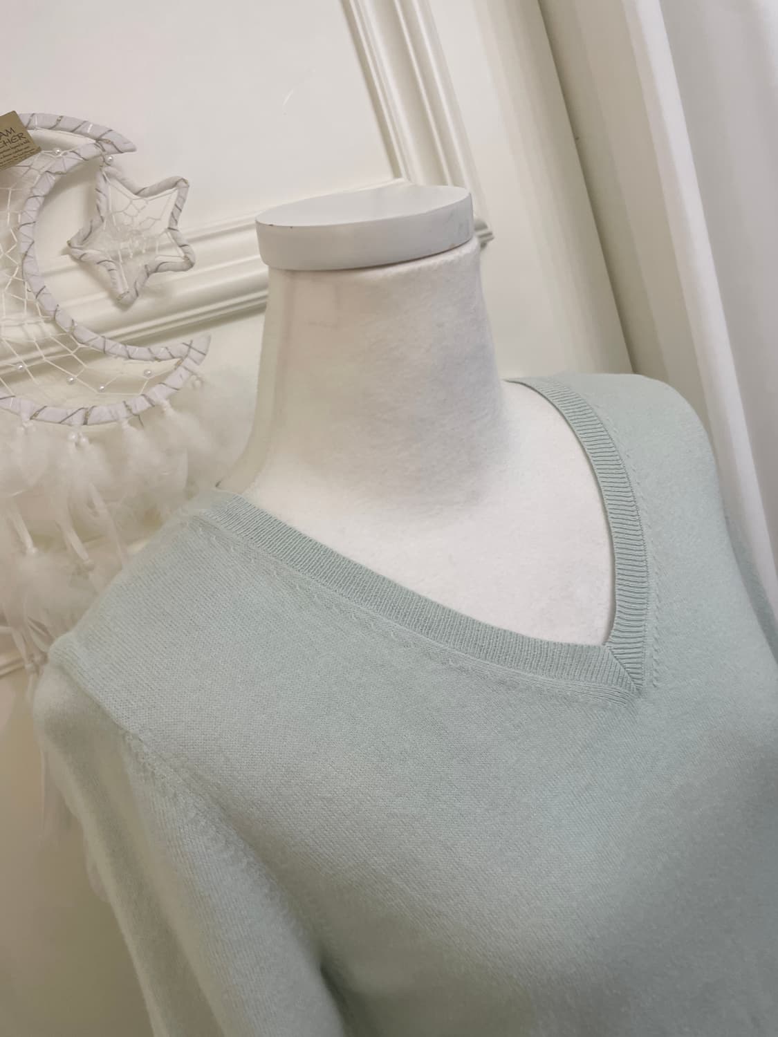 UNIQLO sheer mint basic v-neck knit top 상품이미지7