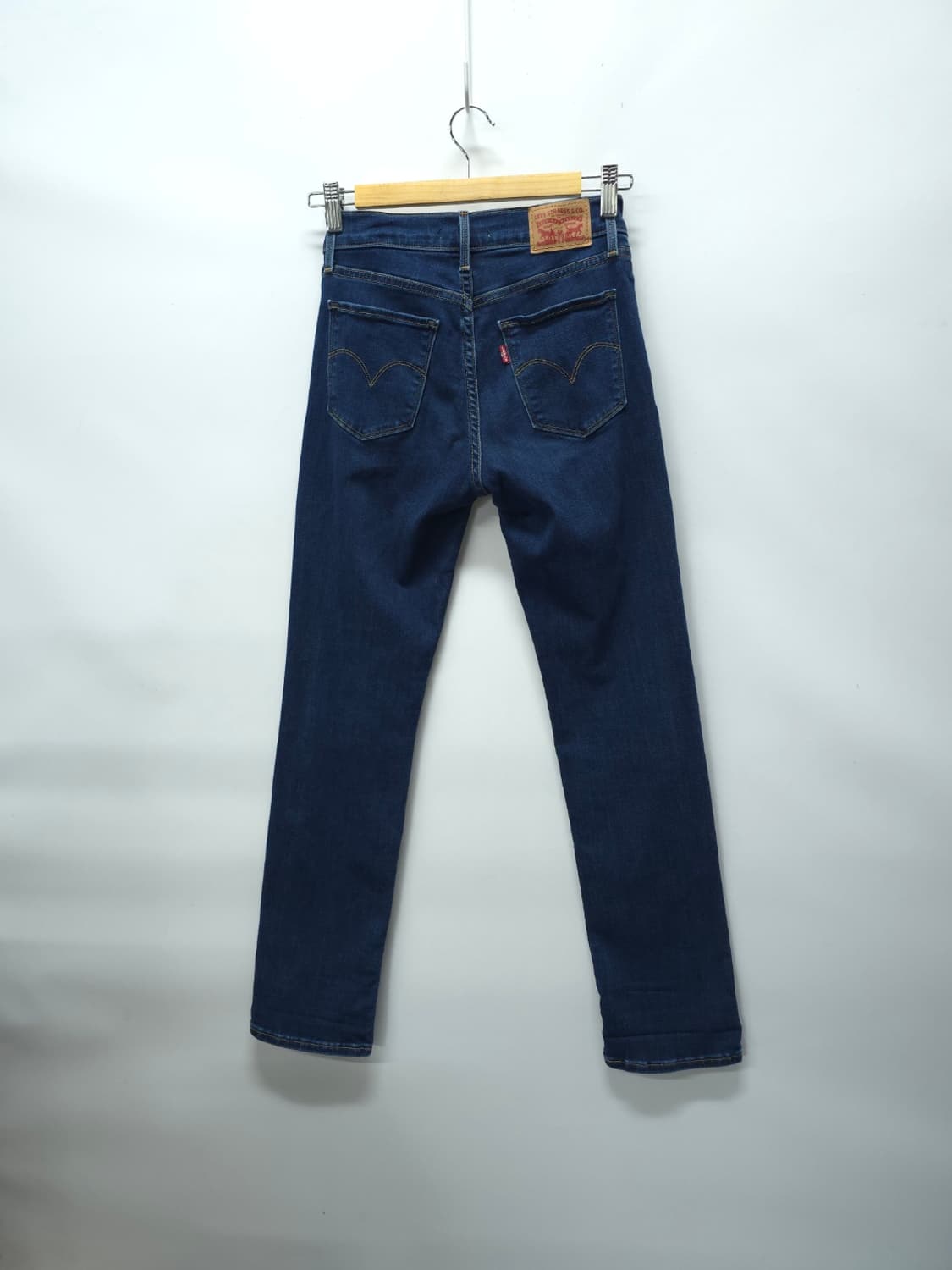 리바이스 314 쉐이핑 스트레이트 데님 팬츠 (25사이즈) 상품이미지5