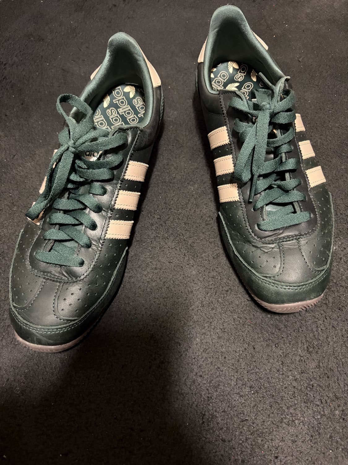 아디다스 재팬 미네랄 그린 크리스탈 샌드 270 상품이미지1