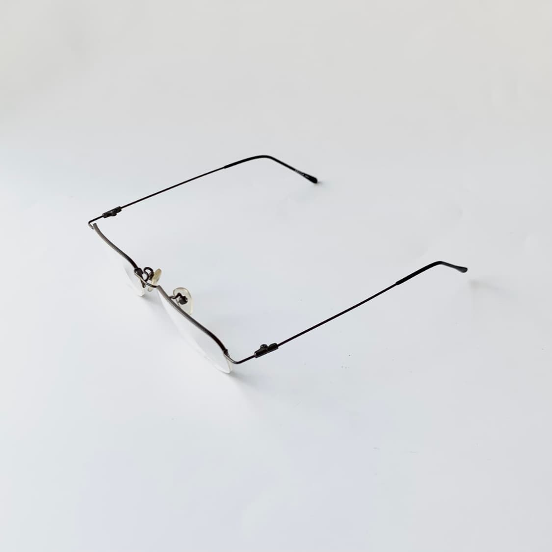 데드스탁 스텐다드형 초경량 사각 반무테 330 상품이미지3