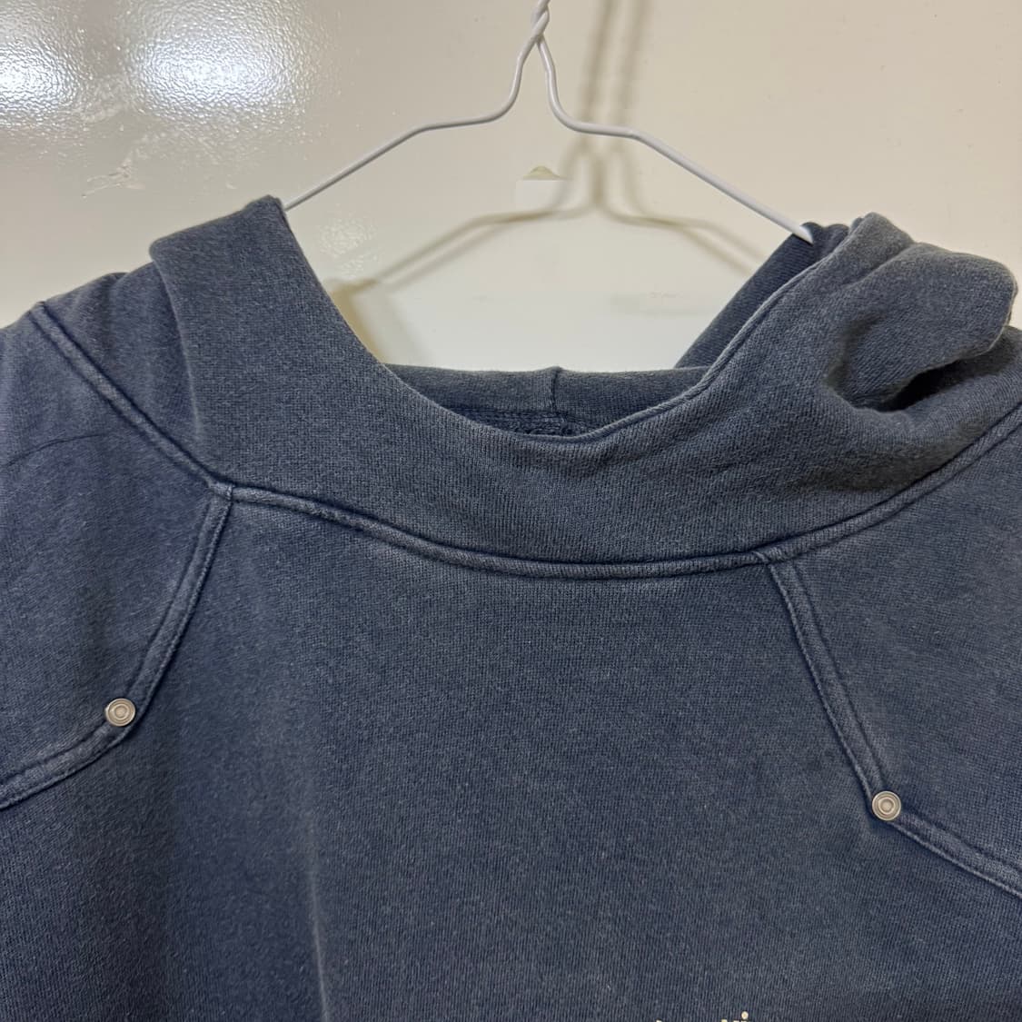 비바스튜디오 인세인개러지 콜라보 후드티 M사이즈 상품이미지3