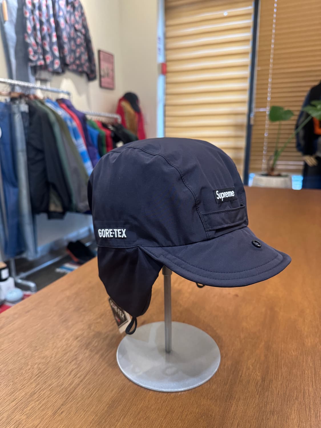 [S-M] 슈프림 고어텍스 이어플립 캡 블랙 24FW 상품이미지6