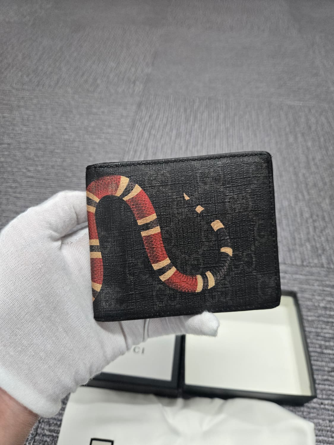 [특가][정품] 구찌 킹스네이크 반지갑 상품이미지2